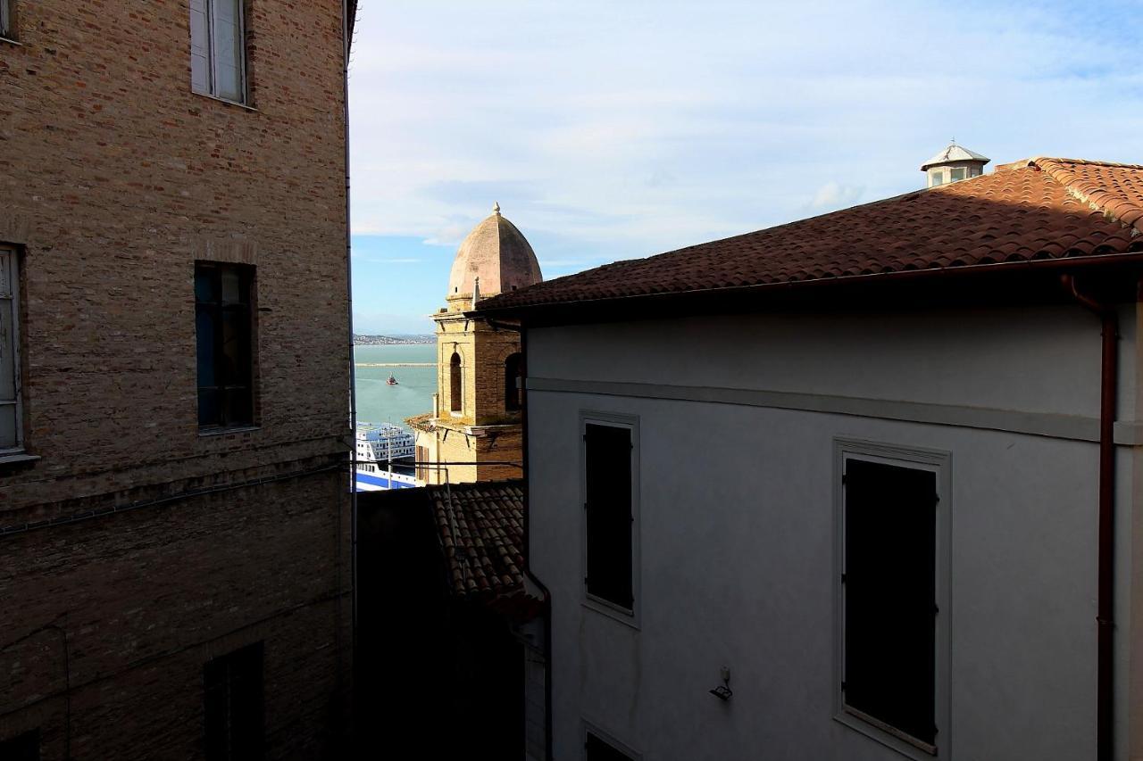 Uno Sguardo Sul Mare - Appartamento أنكونا المظهر الخارجي الصورة